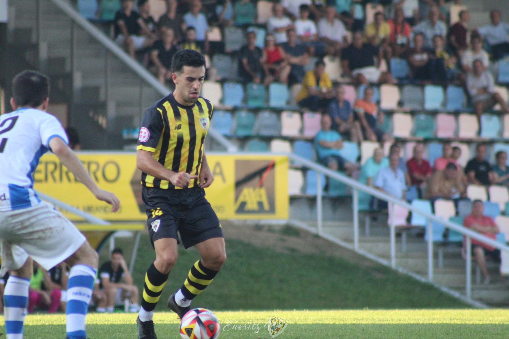 Fútbol Barakaldo CF 1 0 Náxara CD en imágenes