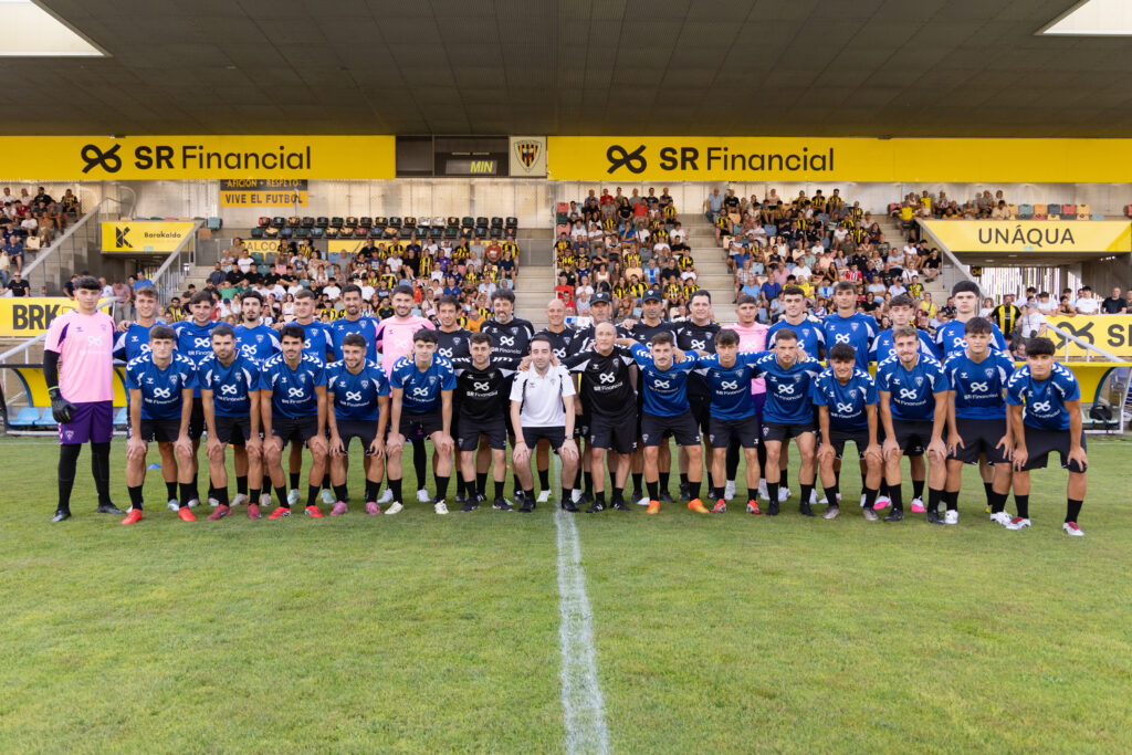 El Barakaldo CF presenta su proyecto para la temporada 26/27 en Lasesarre